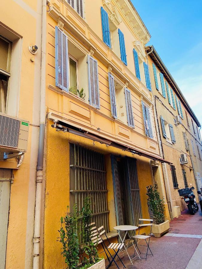 Studio 1 Neuf A 100 M Des Plages Et De La Gare Saint-Raphael (Var) Exterior foto